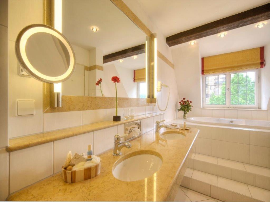 Trip Inn Hotel Der Adelshof Schwaebisch Hall Ngoại thất bức ảnh