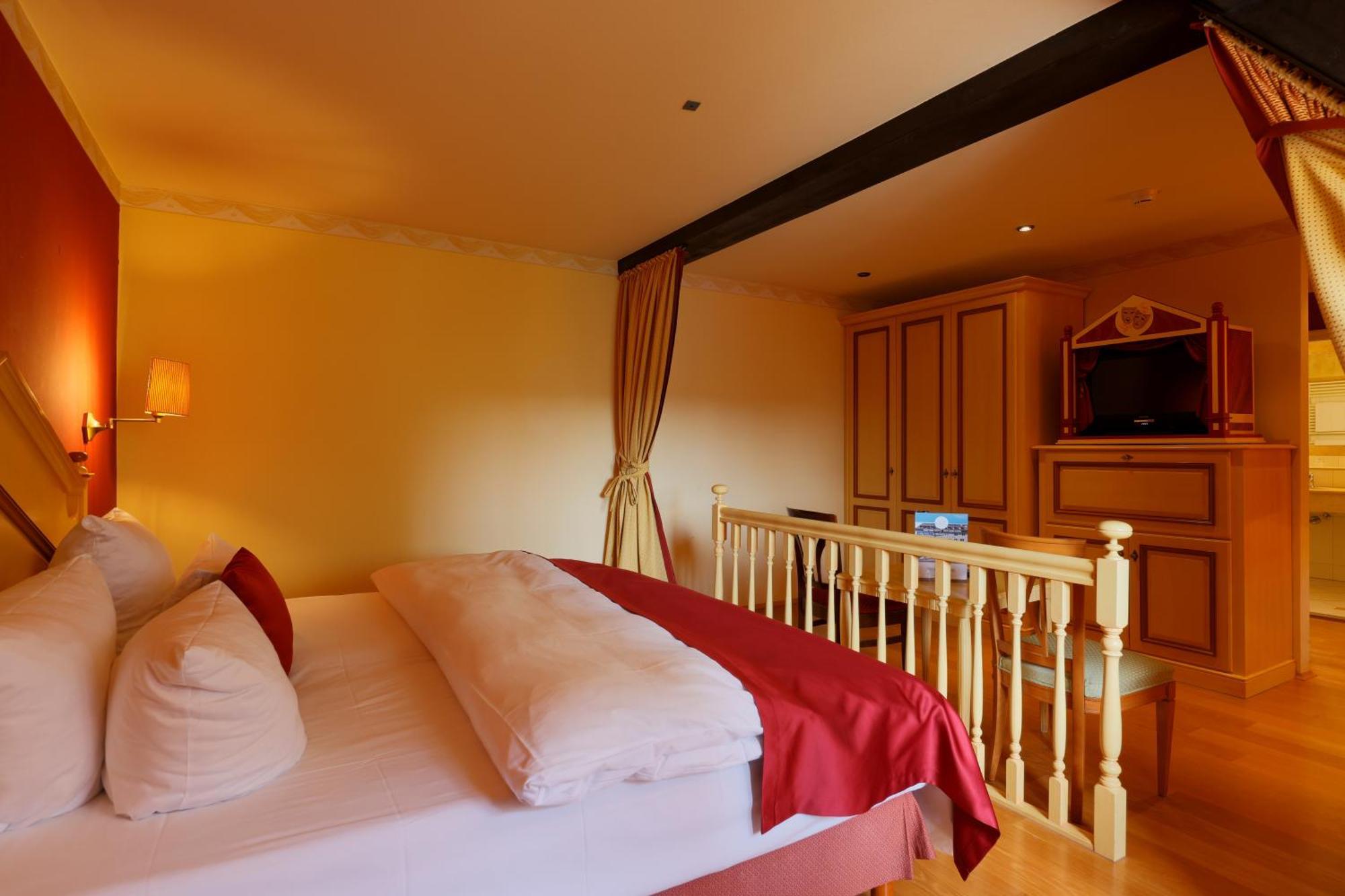 Trip Inn Hotel Der Adelshof Schwaebisch Hall Ngoại thất bức ảnh